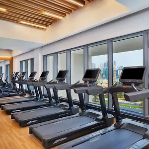 Отель Doubletree By Hilton Waterfront And Residences
